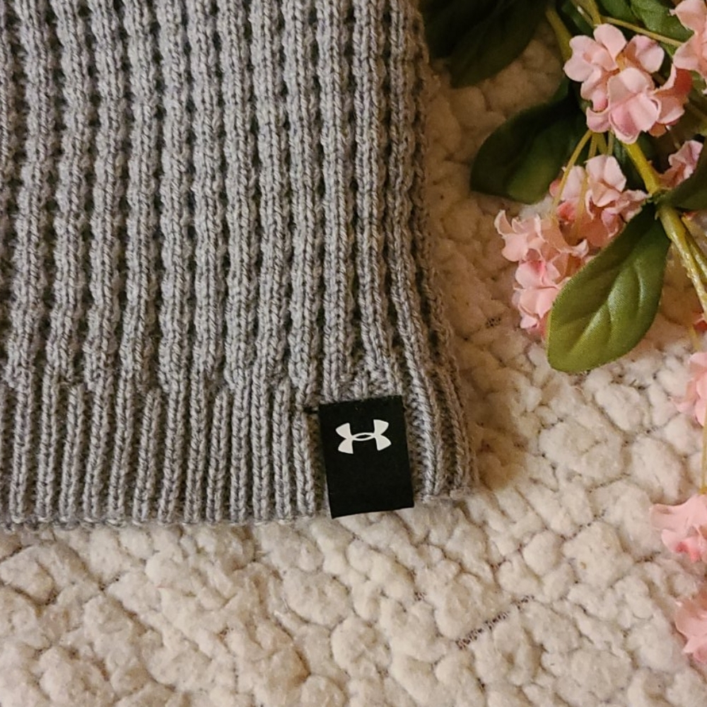 ❤New Under Armour gray hat❤ - Picture 3 of 6